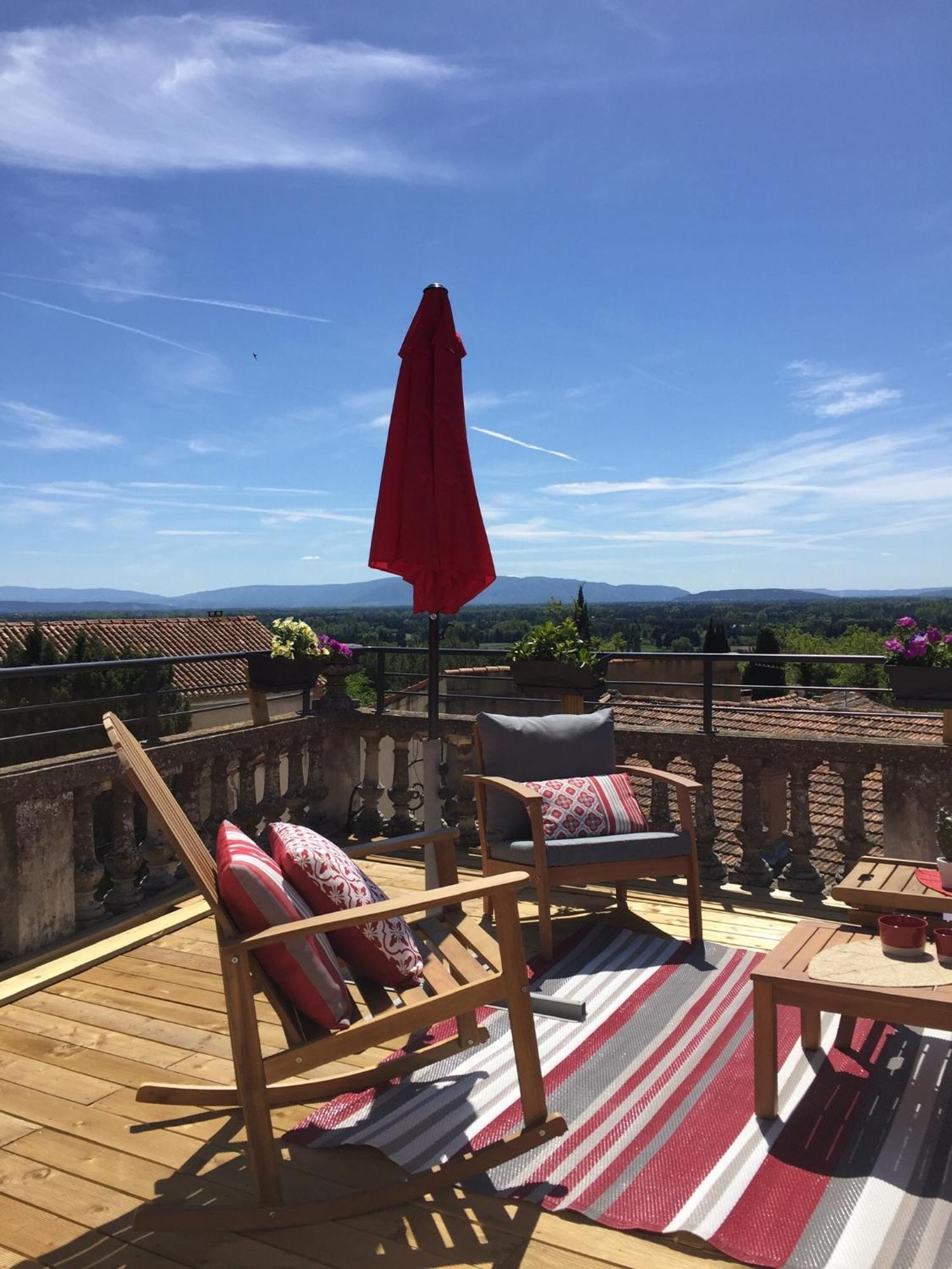 Bed and Breakfast Un soir sous les étoiles Châteauneuf-de-Gadagne Exterior foto